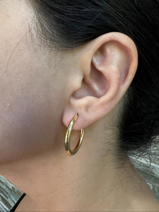 14K Gold Tube Medium Hoop Earrings